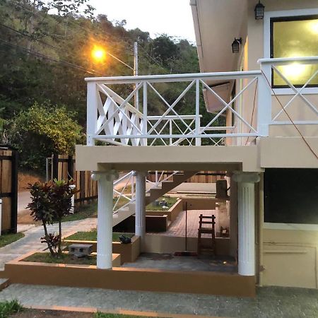 Castara Inn Exterior photo